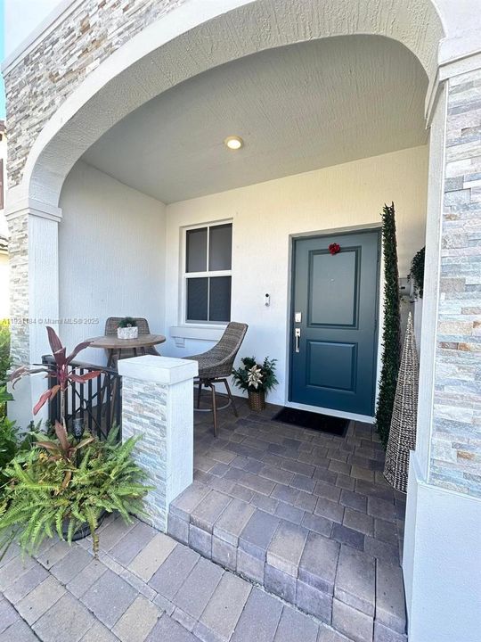 待售: $620,000 (3 贝兹, 2 浴室, 1695 平方英尺)