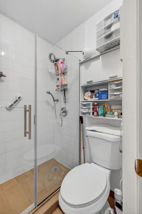 For Sale: $400,000 (2 beds, 2 baths, 1078 Square Feet)