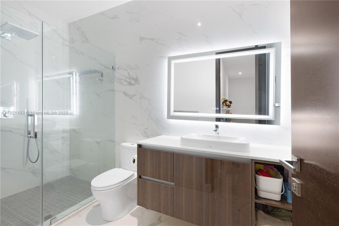 На продажу: $2,680,000 (3 спален, 3 ванн, 3444 Квадратных фут)