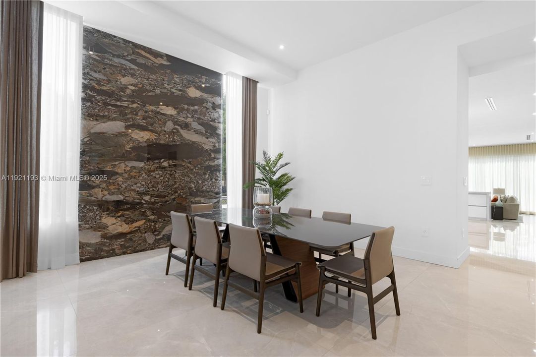 На продажу: $2,680,000 (3 спален, 3 ванн, 3444 Квадратных фут)