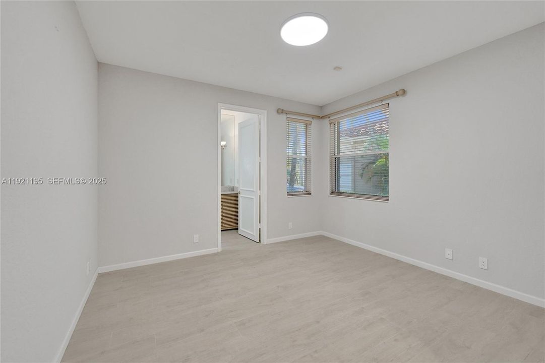 For Sale: $1,590,000 (3 beds, 4 baths, 2824 Square Feet)