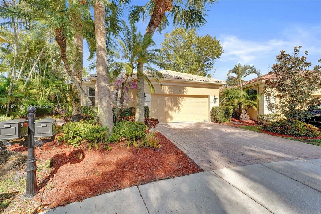 For Sale: $1,590,000 (3 beds, 4 baths, 2824 Square Feet)