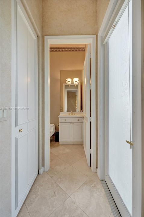 For Sale: $1,590,000 (3 beds, 4 baths, 2824 Square Feet)