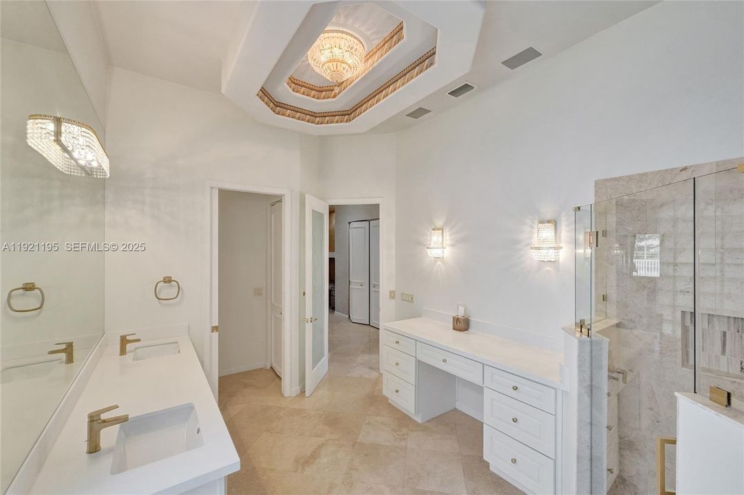 For Sale: $1,590,000 (3 beds, 4 baths, 2824 Square Feet)