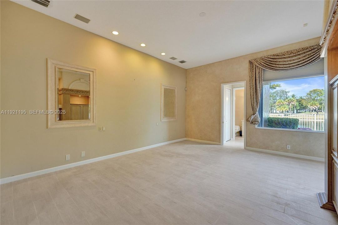 For Sale: $1,590,000 (3 beds, 4 baths, 2824 Square Feet)