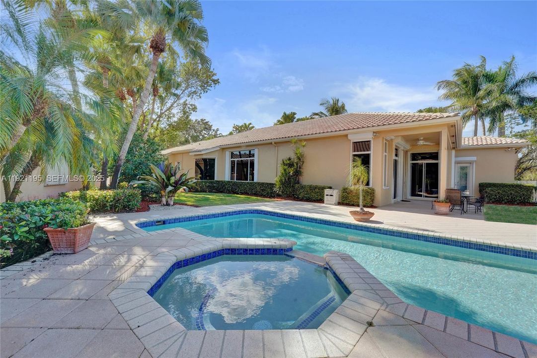 For Sale: $1,590,000 (3 beds, 4 baths, 2824 Square Feet)