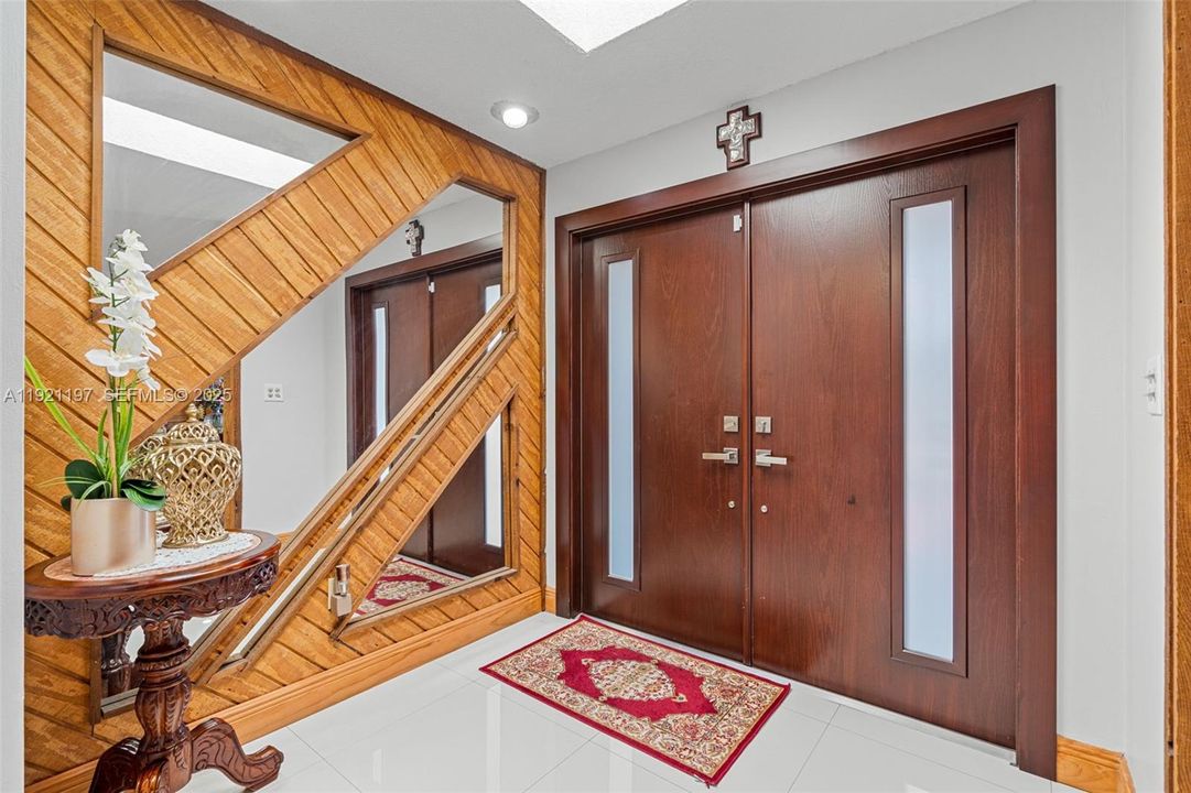 На продажу: $849,999 (3 спален, 2 ванн, 1787 Квадратных фут)