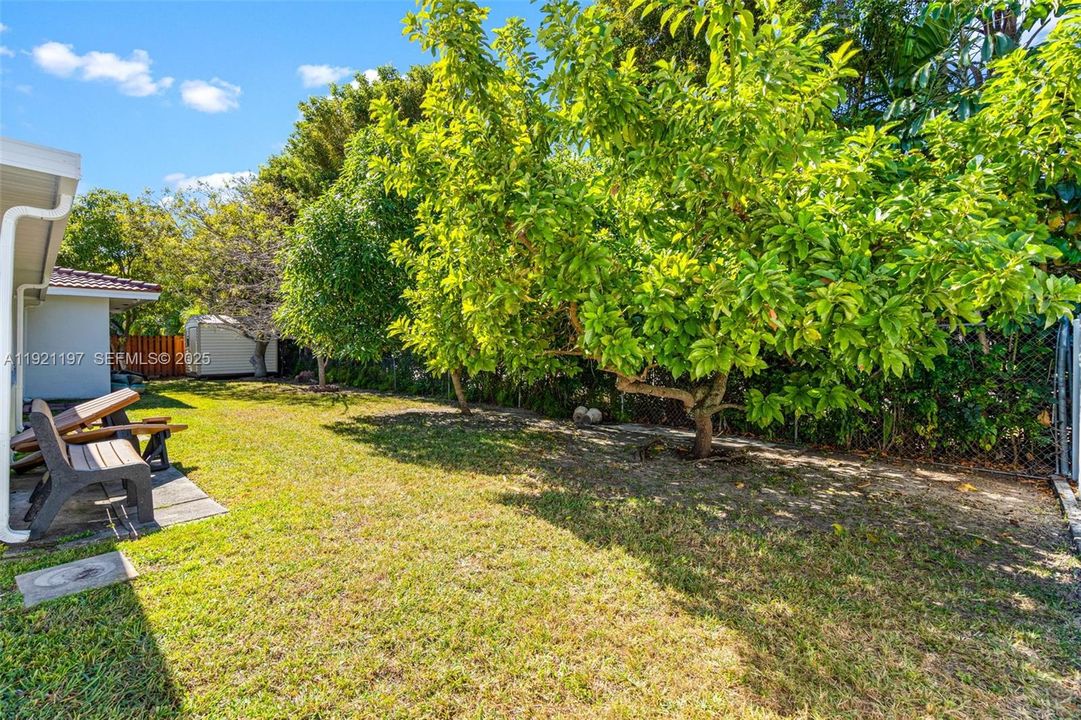 На продажу: $849,999 (3 спален, 2 ванн, 1787 Квадратных фут)