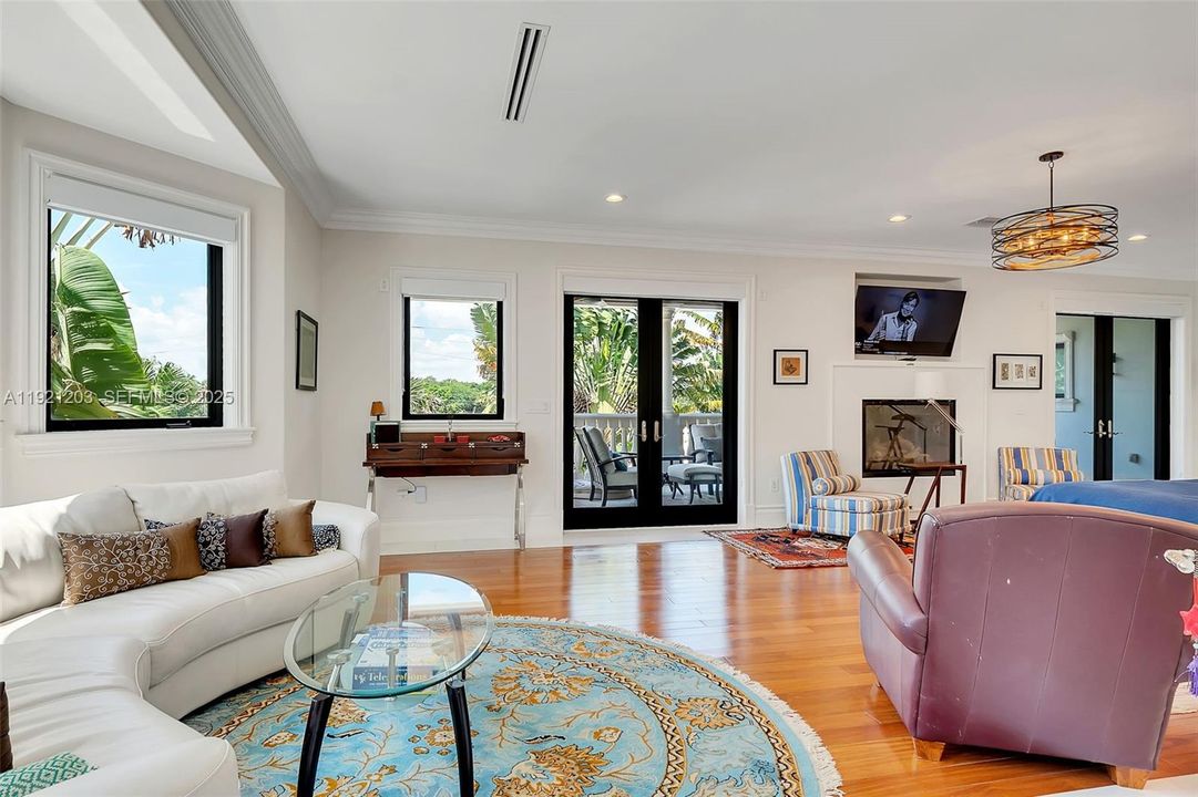 Master sitting Area.