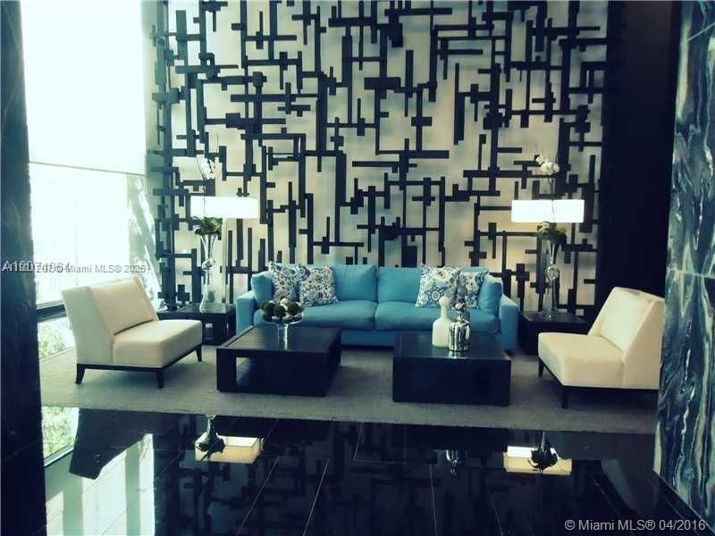 В аренду: $7,500 (3 спален, 3 ванн, 1571 Квадратных фут)