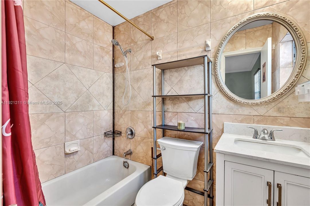 For Sale: $469,000 (3 beds, 2 baths, 1438 Square Feet)