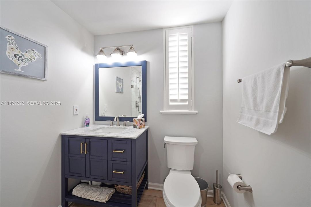 En Venta: $619,000 (2 camas, 2 baños, 982 Pies cuadrados)