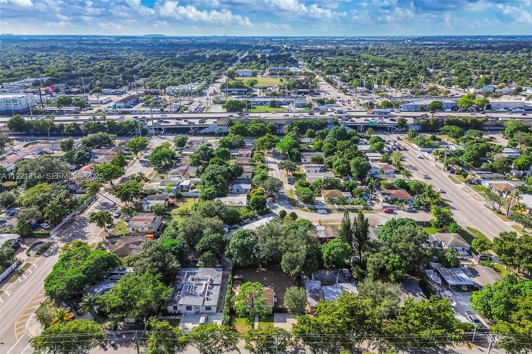 En Renta: $2,150 (2 camas, 1 baños, 750 Pies cuadrados)