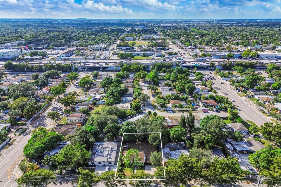 En Renta: $2,150 (2 camas, 1 baños, 750 Pies cuadrados)