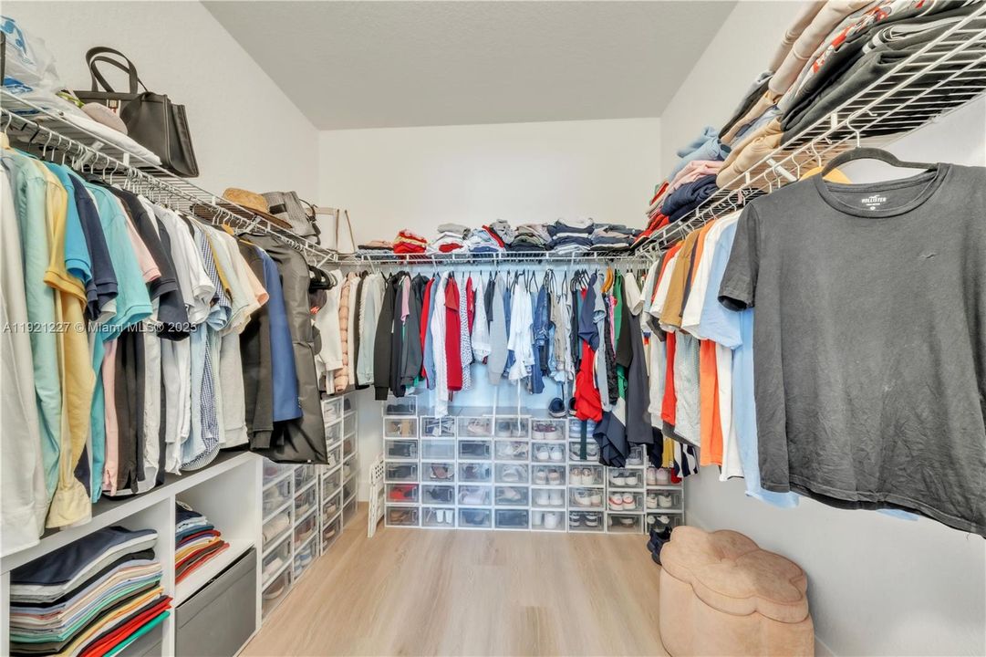 待售: $489,000 (3 贝兹, 2 浴室, 1695 平方英尺)