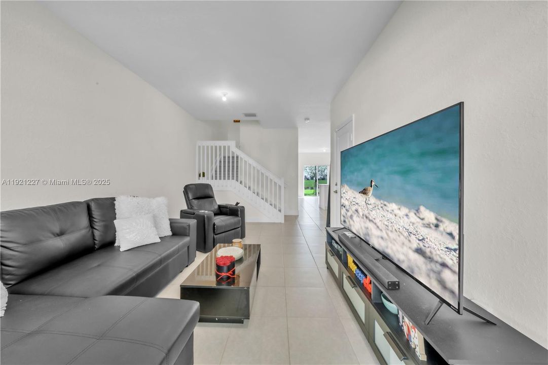 待售: $489,000 (3 贝兹, 2 浴室, 1695 平方英尺)