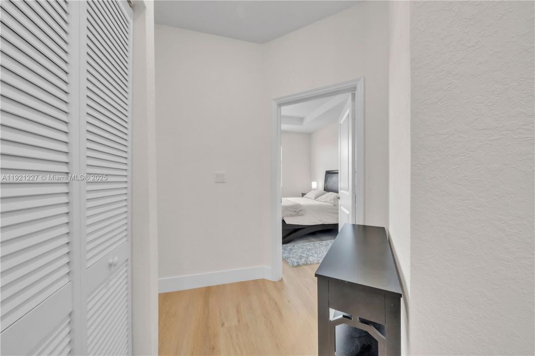 待售: $489,000 (3 贝兹, 2 浴室, 1695 平方英尺)