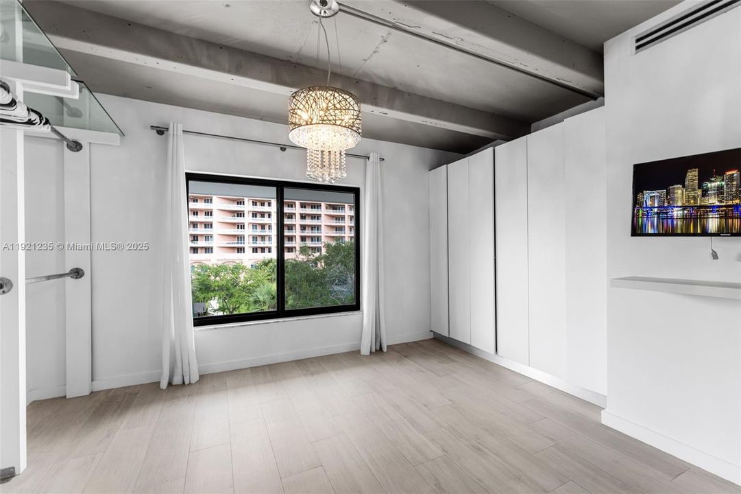 На продажу: $1,480,000 (2 спален, 2 ванн, 1330 Квадратных фут)