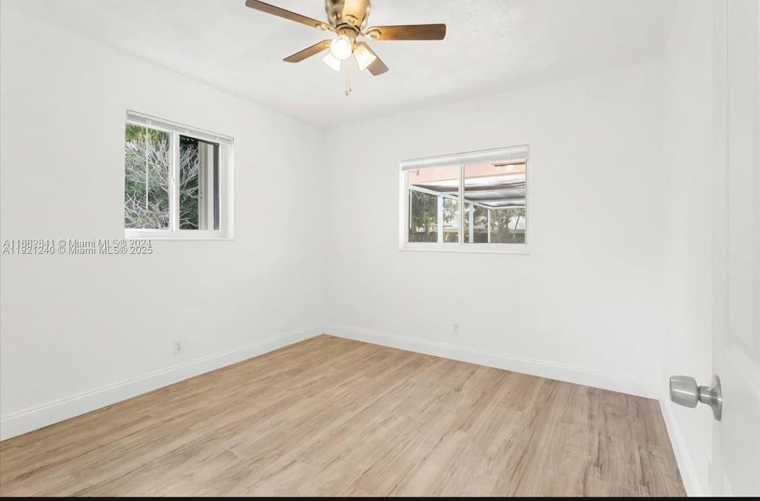 For Rent: $4,200 (4 beds, 2 baths, 1834 Square Feet)