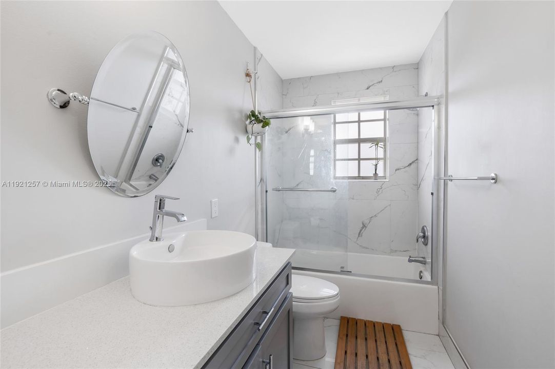 For Rent: $3,650 (3 beds, 2 baths, 1750 Square Feet)