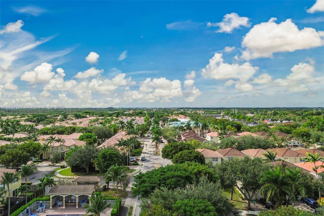 For Sale: $525,000 (3 beds, 2 baths, 1793 Square Feet)