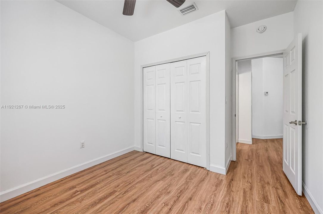 For Sale: $525,000 (3 beds, 2 baths, 1793 Square Feet)