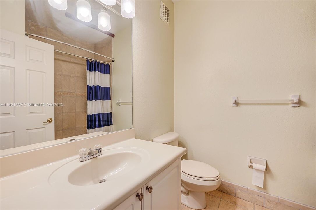 For Sale: $525,000 (3 beds, 2 baths, 1793 Square Feet)