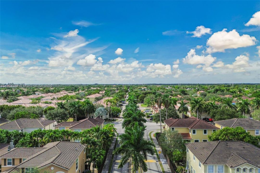 For Sale: $525,000 (3 beds, 2 baths, 1793 Square Feet)