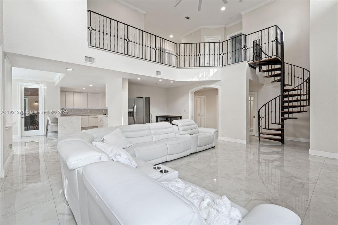 For Sale: $3,749,900 (7 beds, 5 baths, 8133 Square Feet)