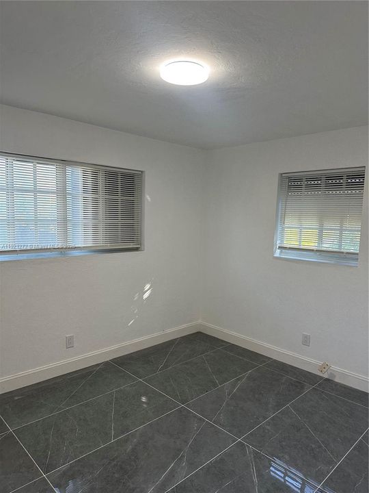 Active With Contract: $3,300 (3 beds, 2 baths, 1332 Square Feet)