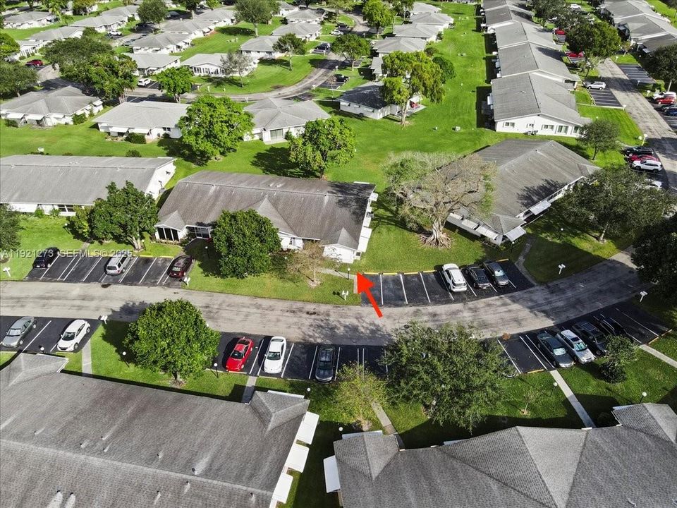 For Rent: $2,400 (2 beds, 2 baths, 1114 Square Feet)