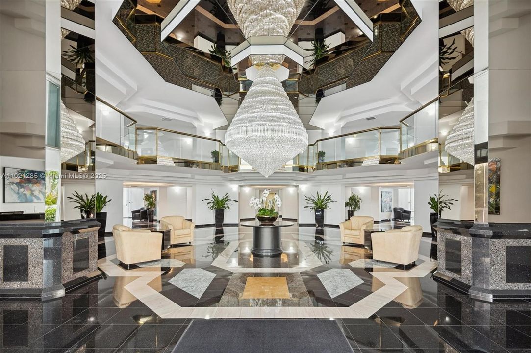 For Sale: $2,350,000 (3 beds, 3 baths, 3200 Square Feet)