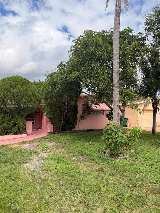 待售: $455,000 (3 贝兹, 2 浴室, 1587 平方英尺)