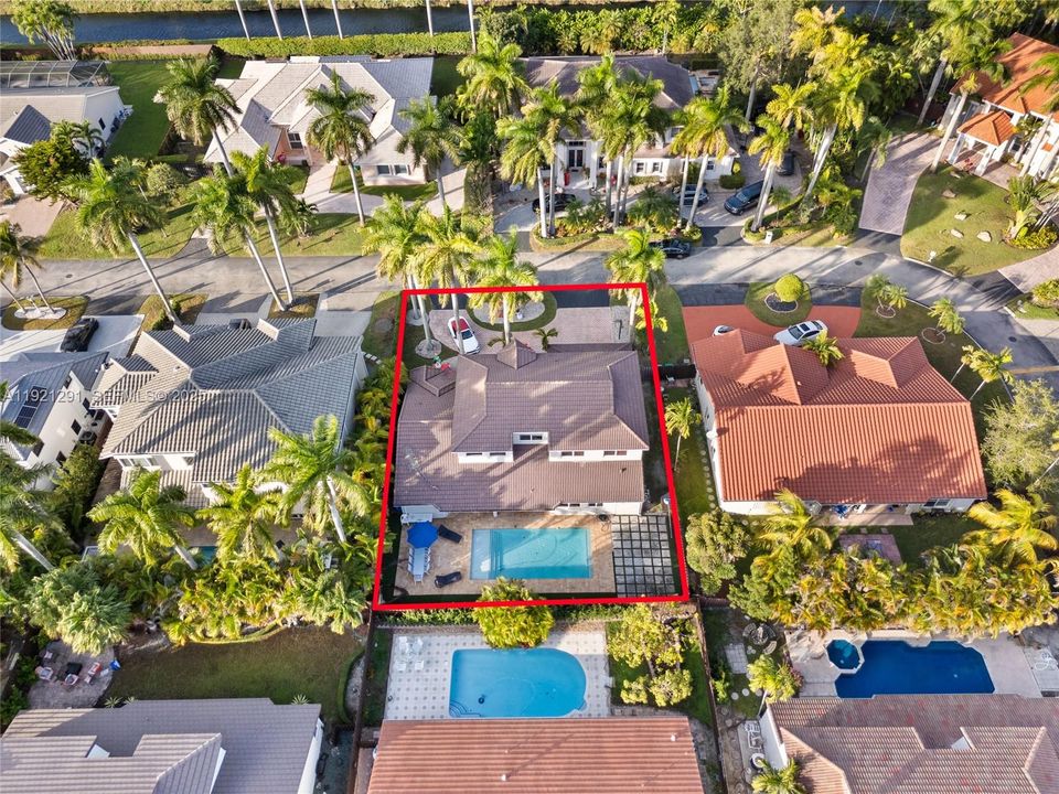 На продажу: $979,999 (4 спален, 3 ванн, 2577 Квадратных фут)