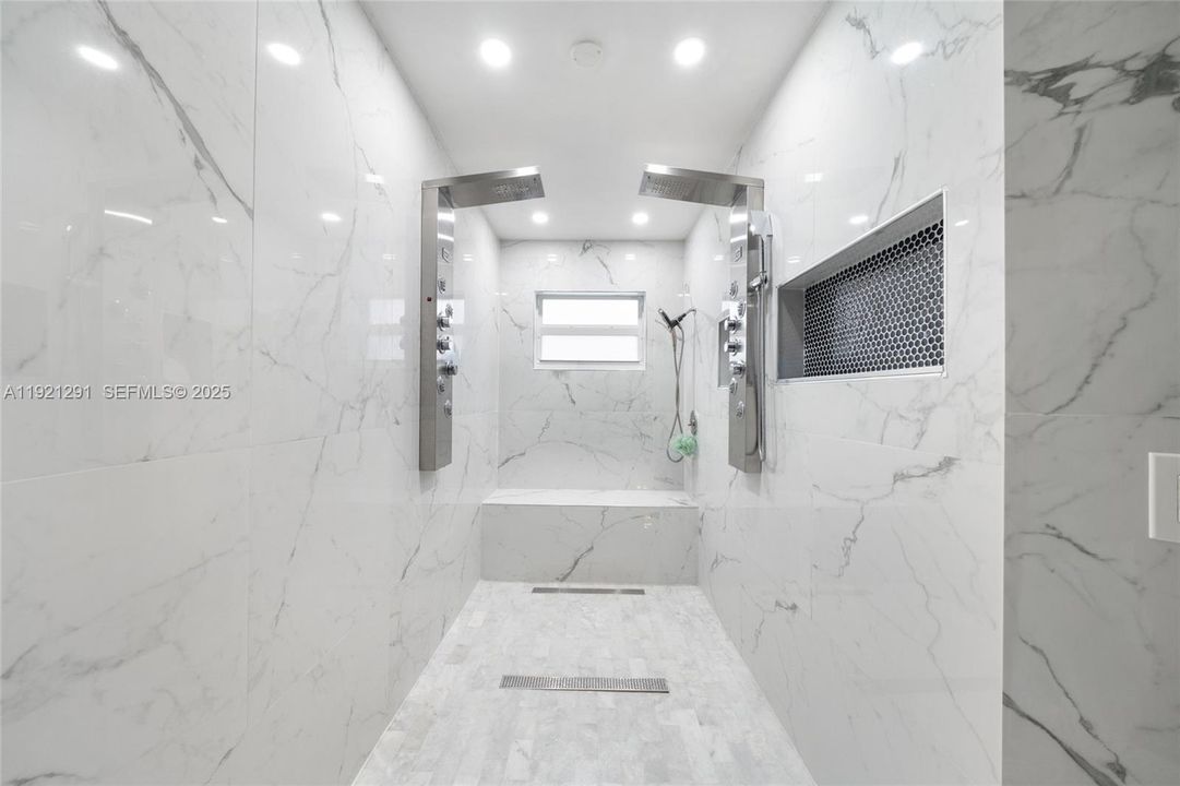 На продажу: $979,999 (4 спален, 3 ванн, 2577 Квадратных фут)