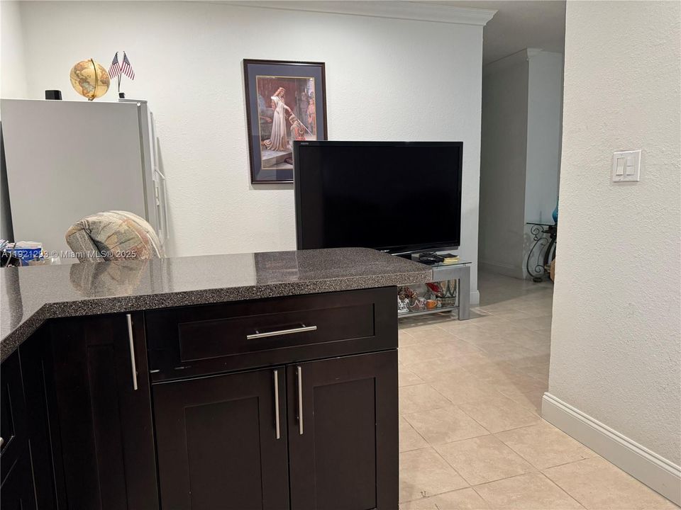 For Sale: $594,000 (4 beds, 3 baths, 1504 Square Feet)