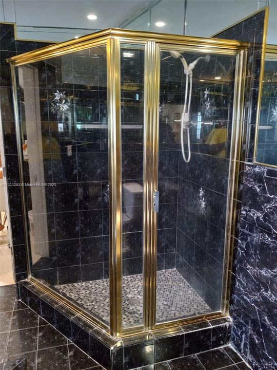 For Sale: $594,000 (4 beds, 3 baths, 1504 Square Feet)