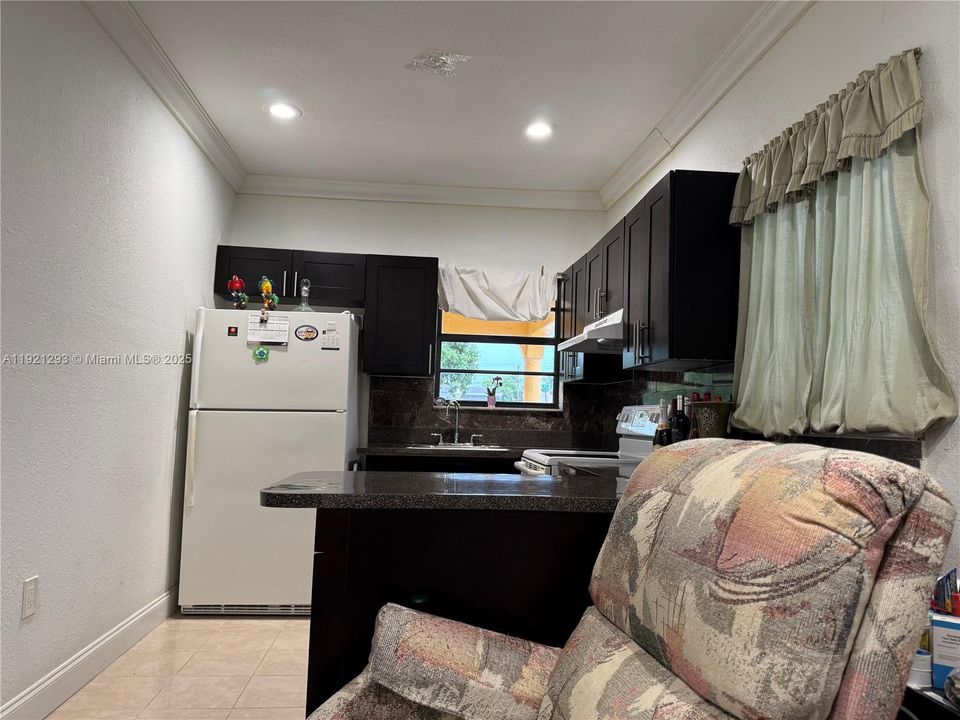 For Sale: $594,000 (4 beds, 3 baths, 1504 Square Feet)