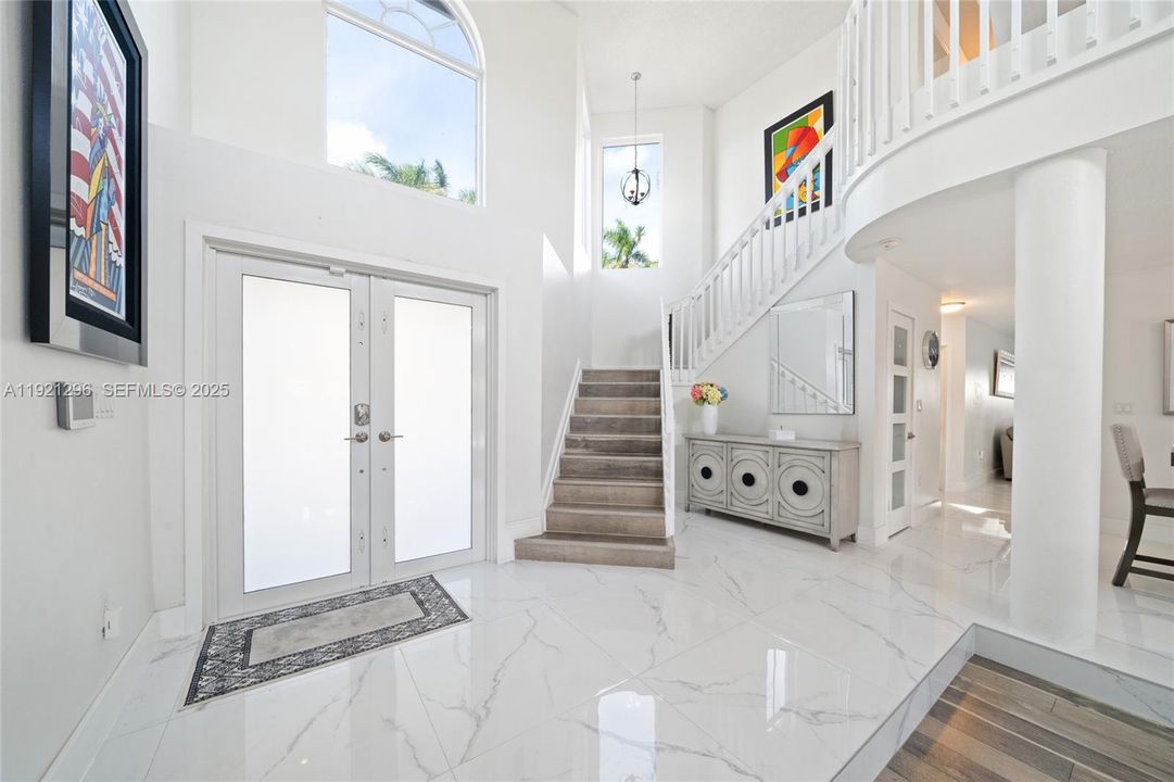 For Rent: $5,499 (4 beds, 3 baths, 2577 Square Feet)