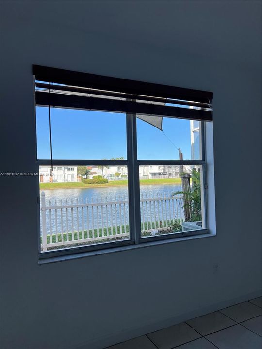 В аренду: $3,900 (3 спален, 2 ванн, 2104 Квадратных фут)