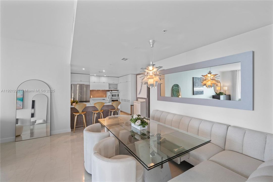 For Sale: $1,450,000 (3 beds, 3 baths, 1970 Square Feet)