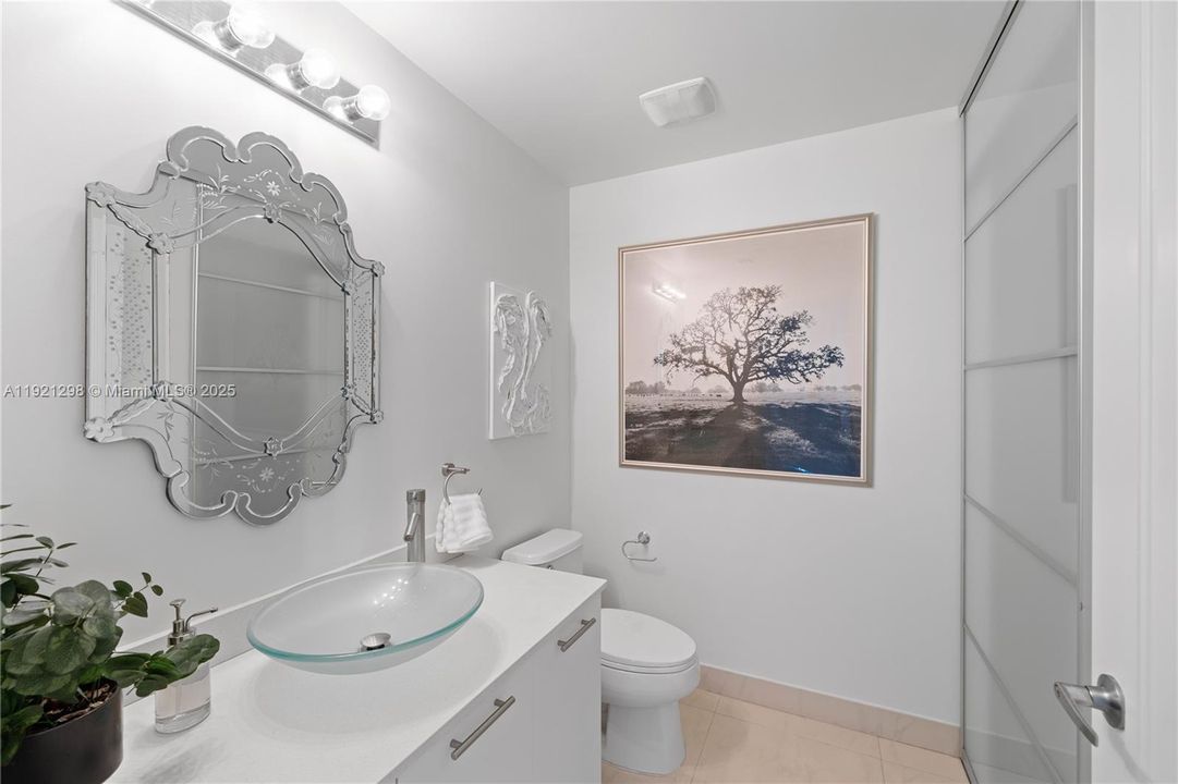 For Sale: $1,450,000 (3 beds, 3 baths, 1970 Square Feet)