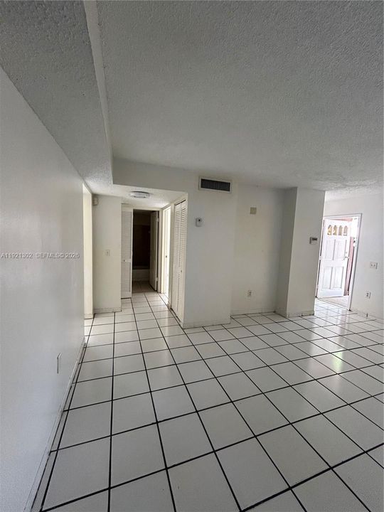 Недавно арендовано: $2,325 (2 спален, 2 ванн, 1000 Квадратных фут)