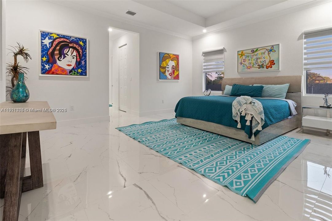 В аренду: $8,400 (5 спален, 3 ванн, 2863 Квадратных фут)