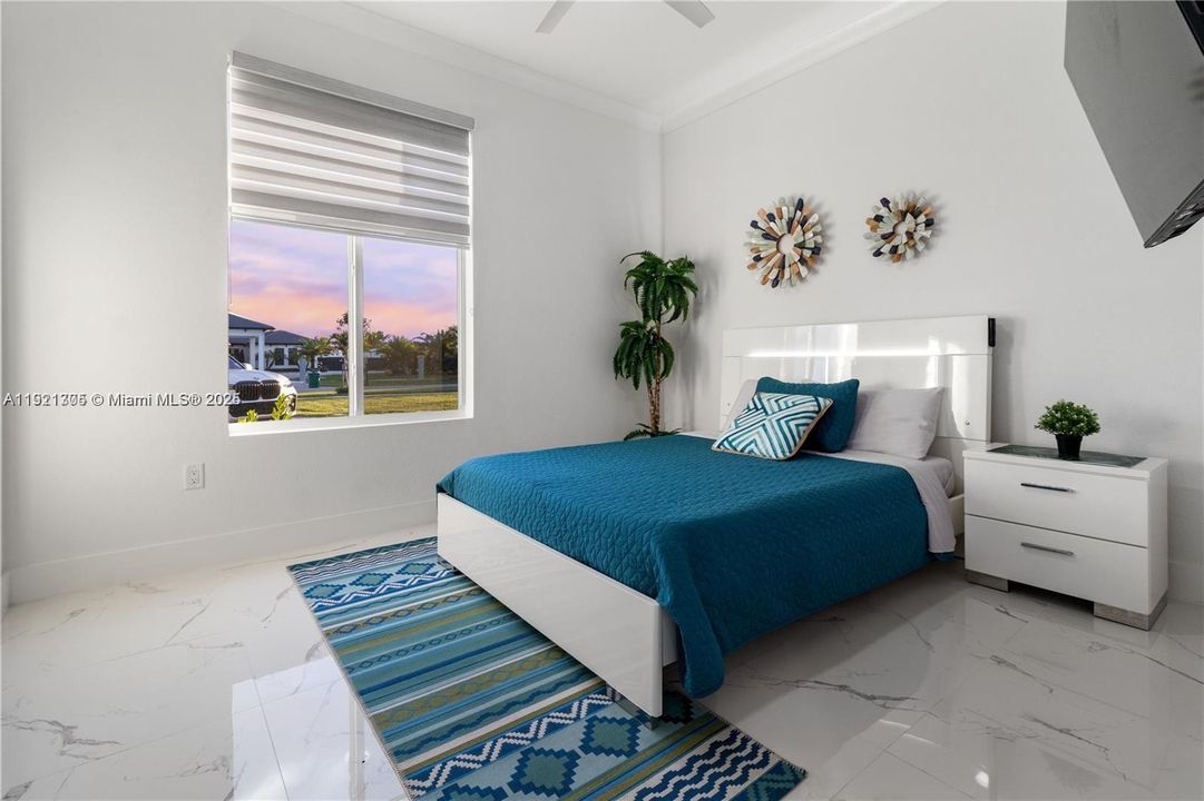 В аренду: $8,400 (5 спален, 3 ванн, 2863 Квадратных фут)