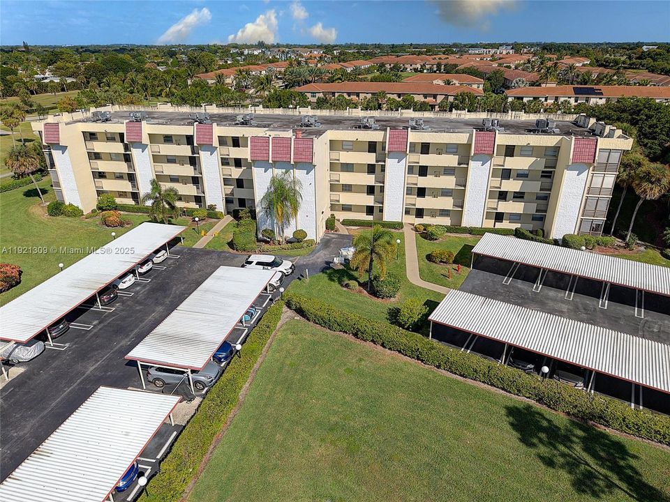 En Venta: $180,000 (2 camas, 2 baños, 1300 Pies cuadrados)