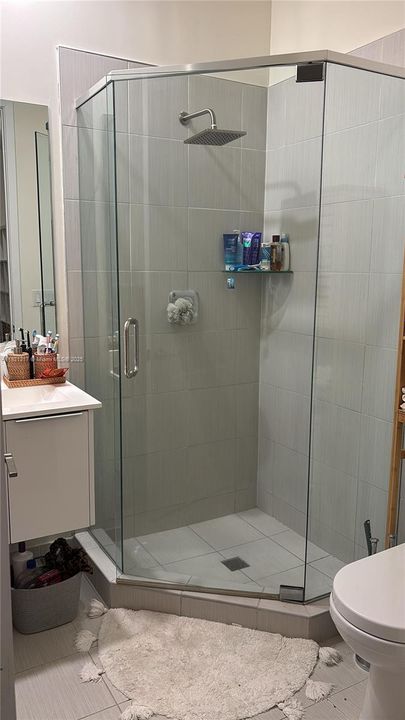 For Rent: $1,850 (0 beds, 1 baths, 2379 Square Feet)