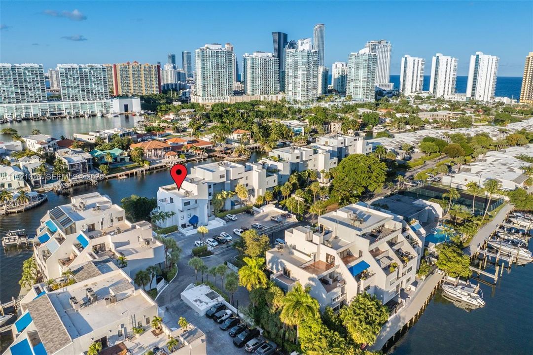 待售: $1,200,000 (3 贝兹, 2 浴室, 2370 平方英尺)