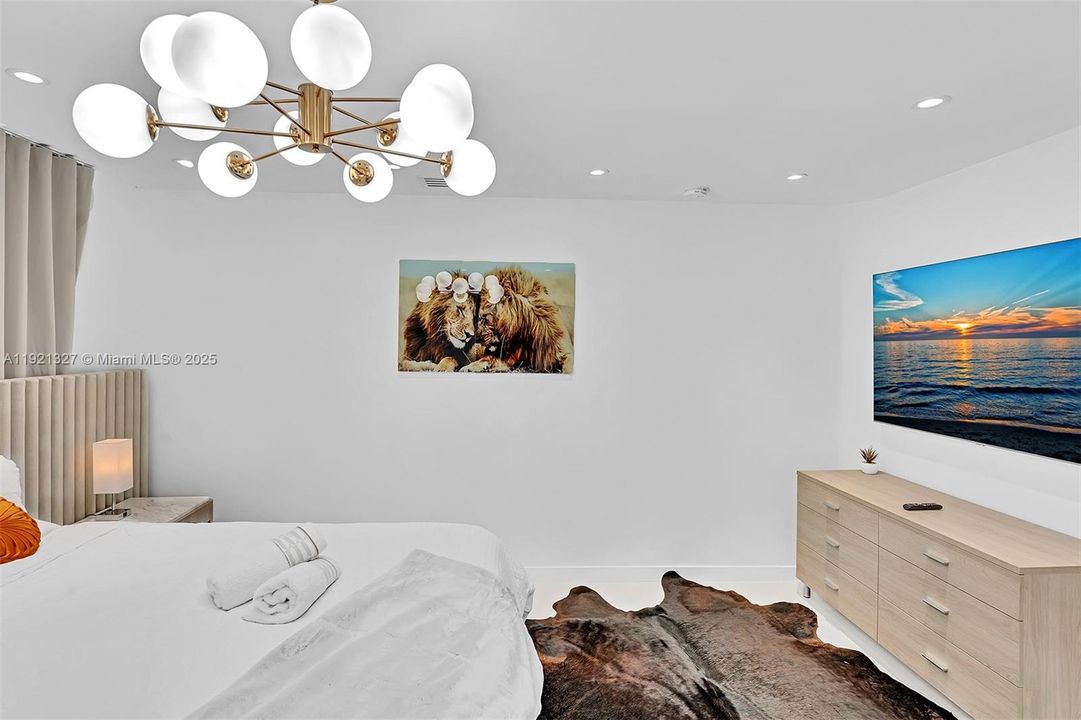 На продажу: $968,000 (3 спален, 2 ванн, 1748 Квадратных фут)