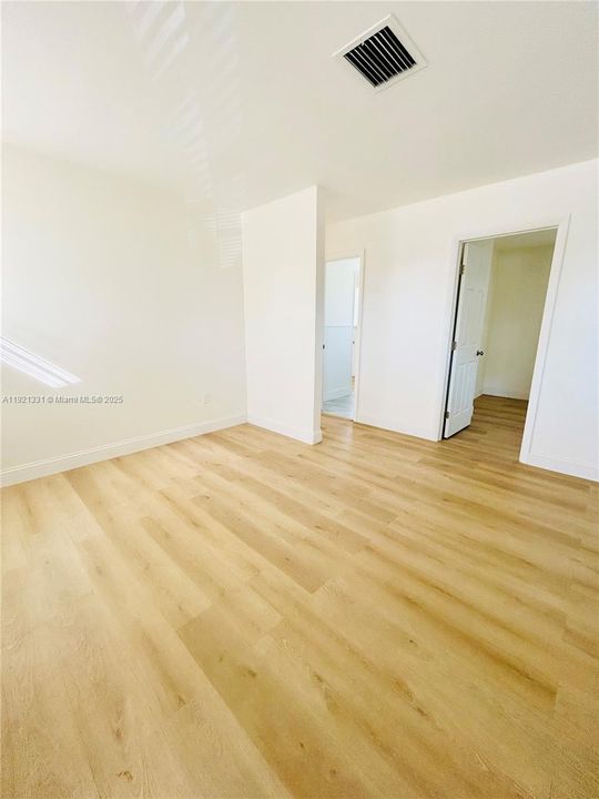 En Renta: $2,600 (3 camas, 1 baños, 1325 Pies cuadrados)